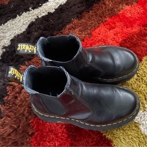 Dr. Martens Chelsea platform boot